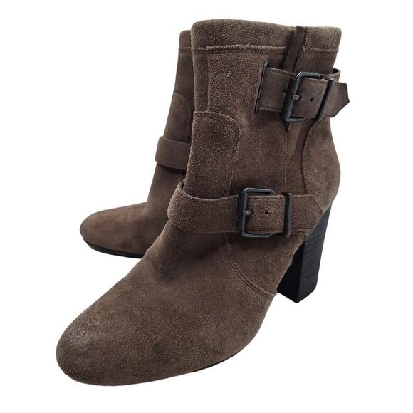 Vince Camuto Simlee Ankle Boots Buckles Women's 8 Block Heel Suede Leather Taupe - Picture 1 of 11
